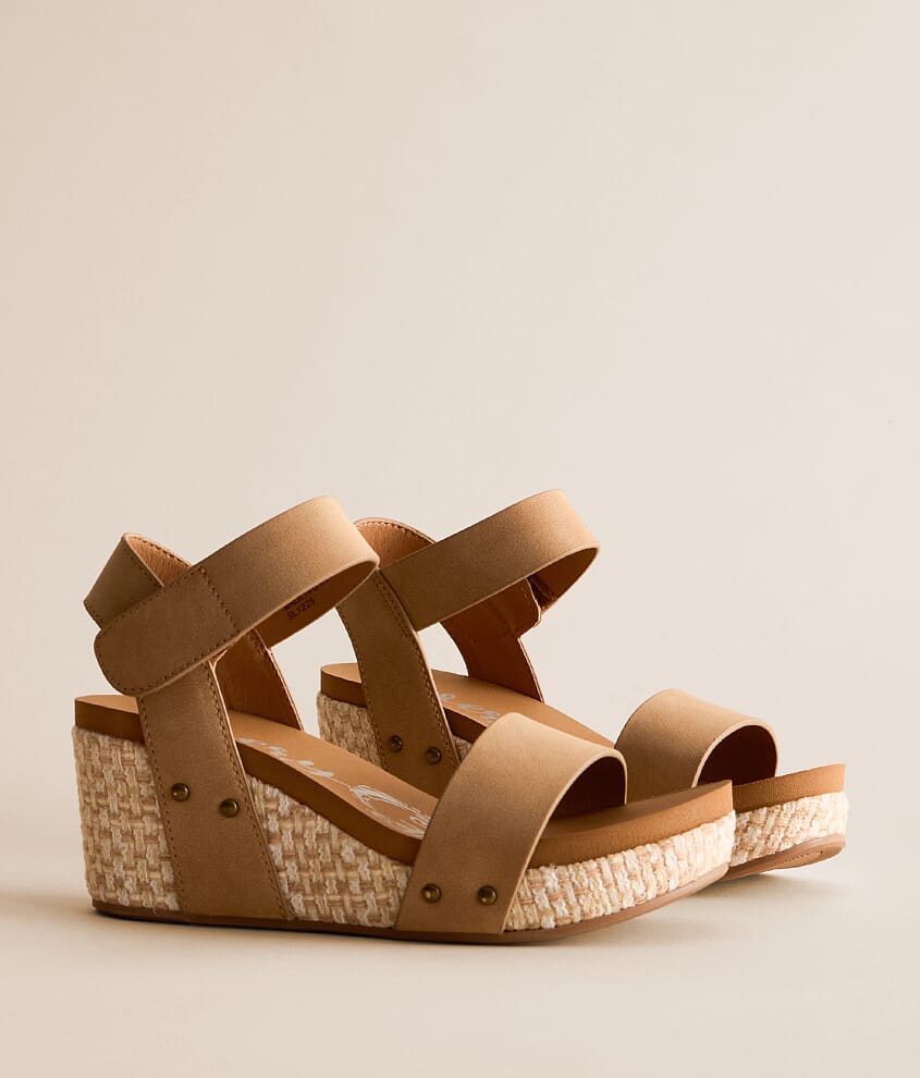 Abby Wedge Sandal - thumbnail 2