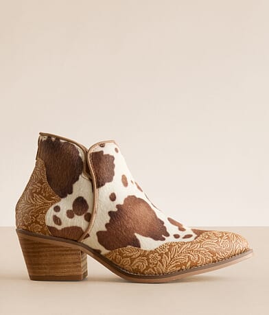 Very G Chrissy Cow Western Ankle Boot front view