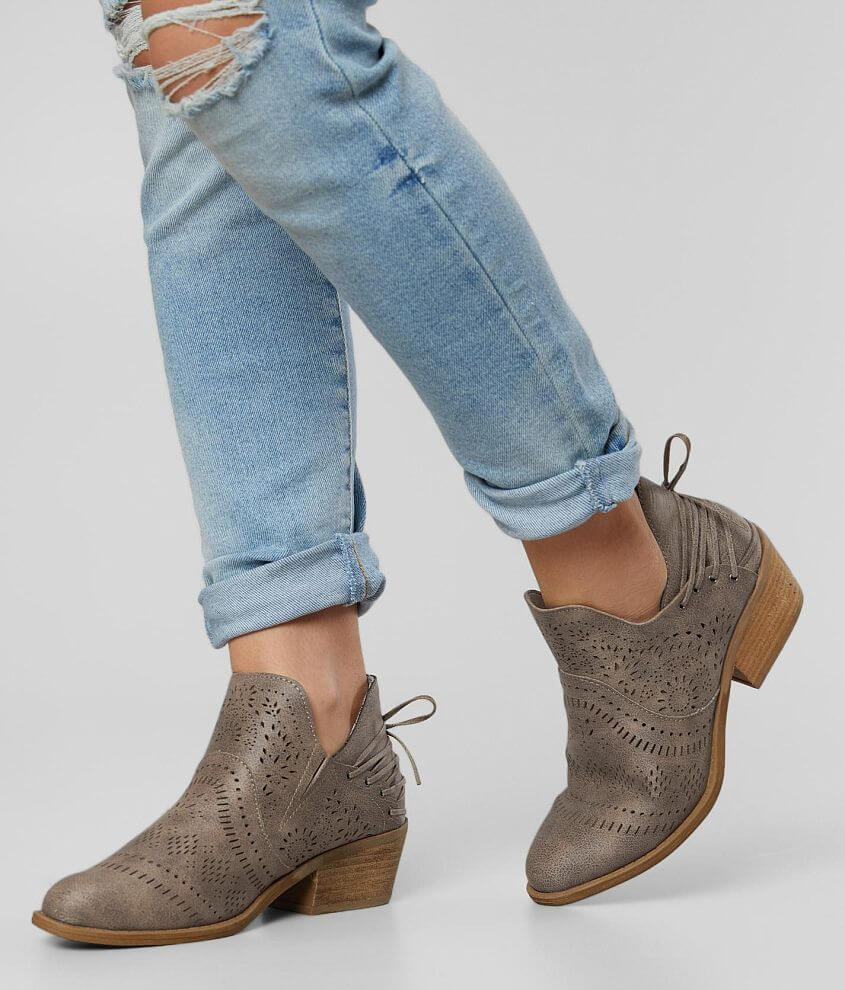 krone uren gå i stå Very G Cindy Ankle Boot - Women's Shoes in Grey | Buckle