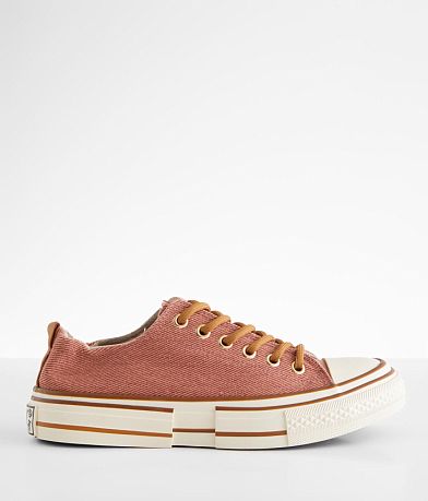Very G Driana Sneaker front view