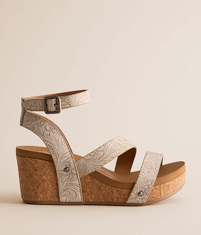 Kiara Wedge Sandal