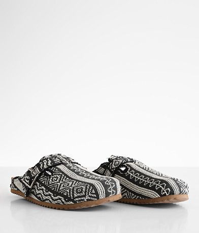 Very G Picnic Mule Shoe misc detail 1 view