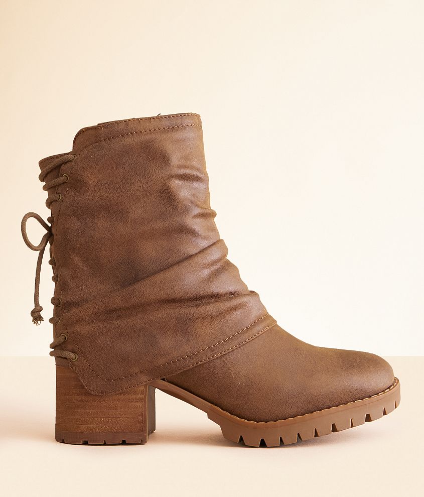 Very G Roseanne Slouchy Ankle Boot front view