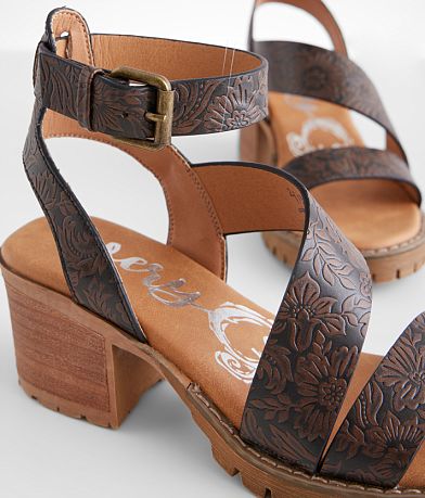 Very G Stephanie Strappy Heeled Sandal MISC_DETAIL_4