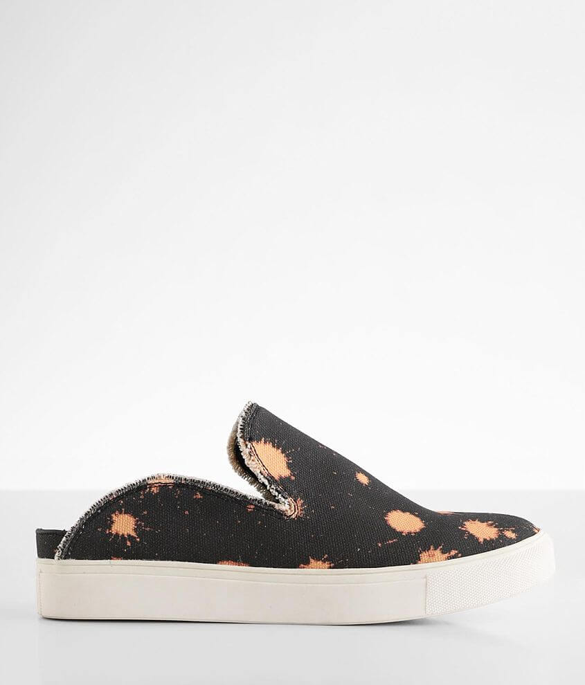 Very G Triana Tie Dye Slip-On Shoe front view