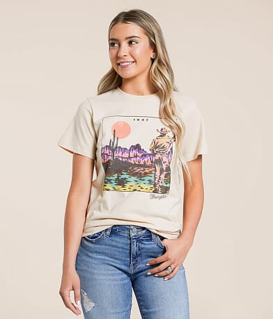 Wrangler® Sunlook T-Shirt front view