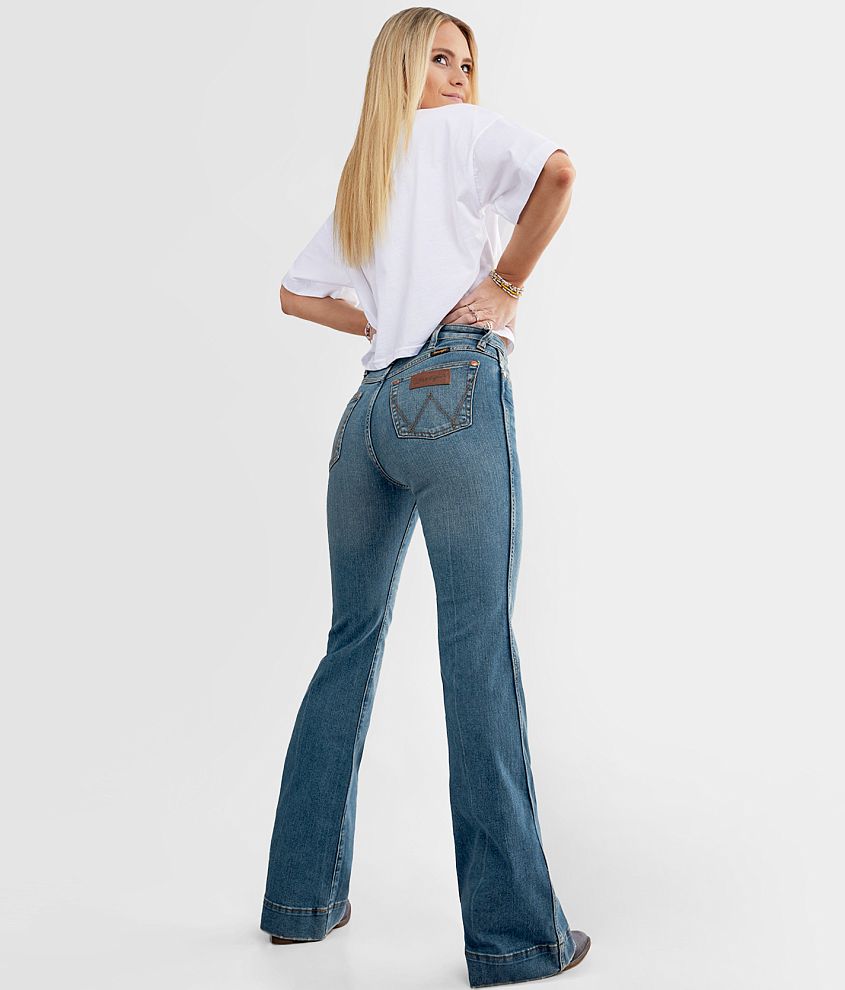 Wrangler® Retro® Trouser Stretch Jean - Women's Jeans in Shelby | Buckle