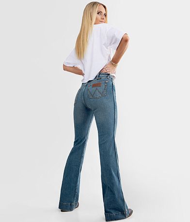 Wrangler® Retro® Trouser Stretch Jean front view