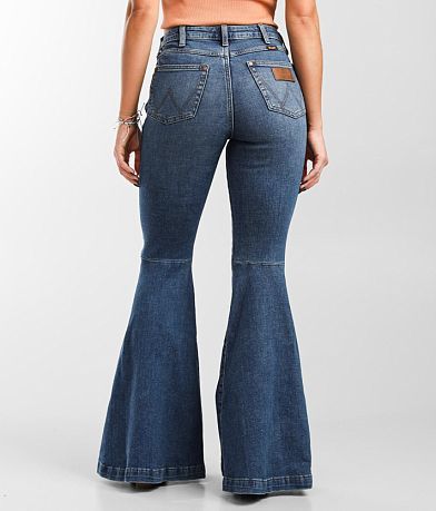 Wrangler&#174; Retro&#174; Flare Stretch Jean back view