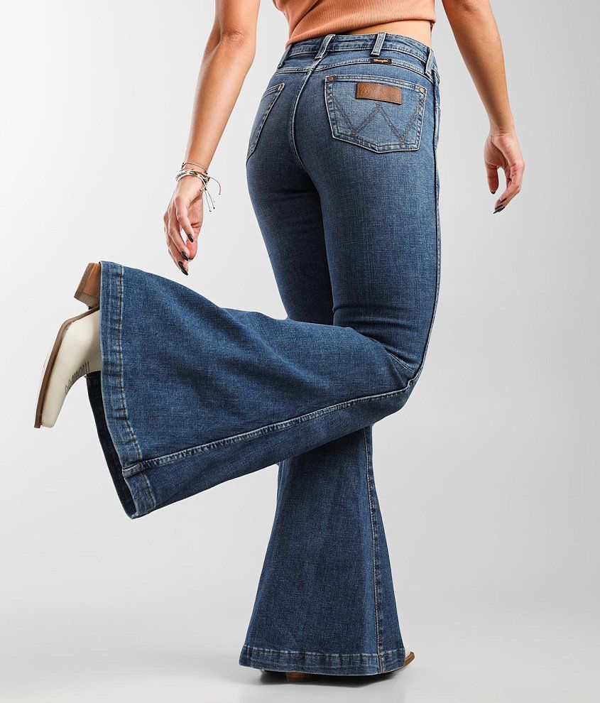 Women's Flare, Wide Leg, And Bell Bottom Jeans Wrangler ...