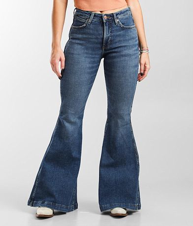 Wrangler&#174; Retro&#174; Flare Stretch Jean full left side view