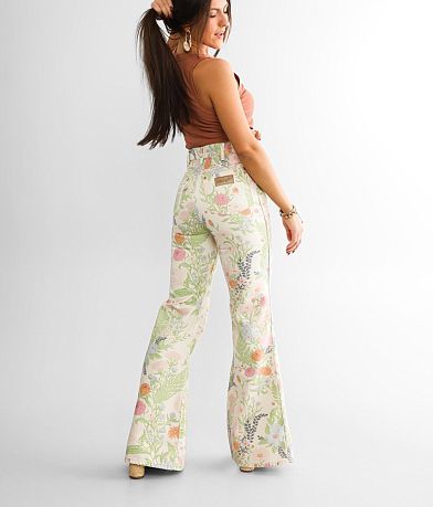 Wrangler&#174; Wanderer High Rise Flare Jean BACK