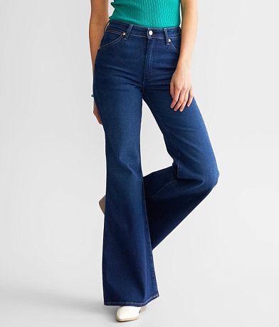 Wrangler Jeans for Women | Buckle