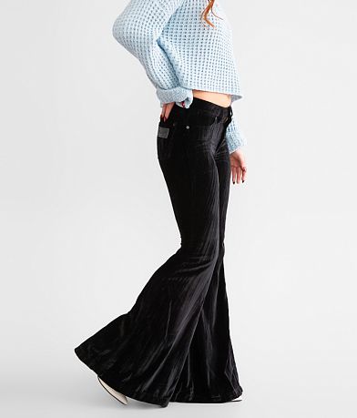 Wrangler&#174; Retro High Rise Velvet Trumpet Flare Pant full right side view