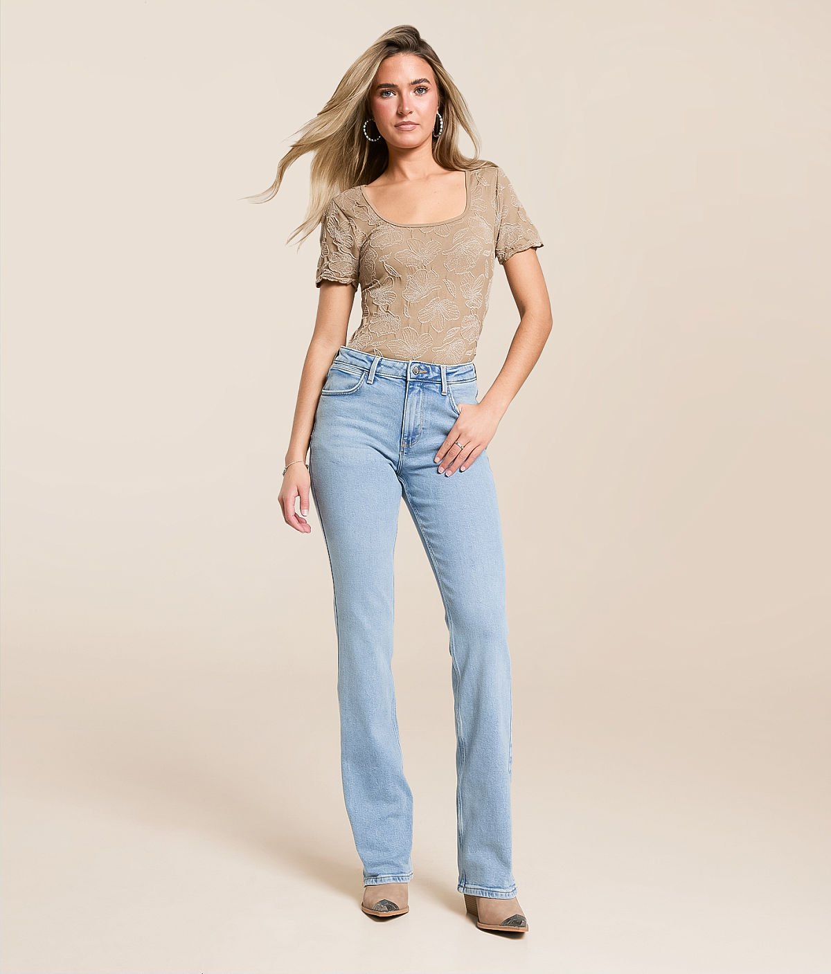 Wrangler® High Rise Boot Jean — Moonstone by Buckle