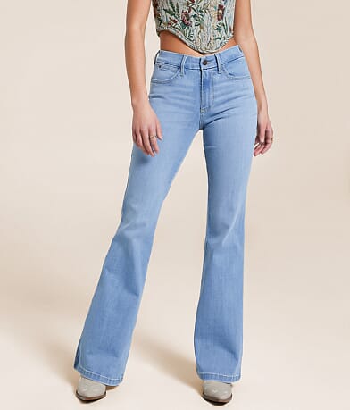 Wrangler® Bespoke Flare Stretch Jean front view