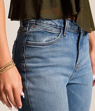 Specialty Boot Stretch Jean thumbnail 6
