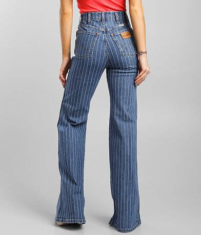 Wrangler&#174; Wanderer High Rise Flare Jean BACK