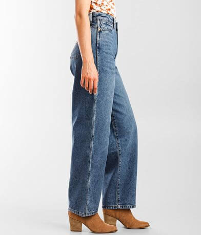 Wrangler&#174; High Rise Barrel 652 Jean full right side view
