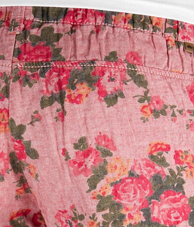 Almost Famous Floral Short BACK_POCKET