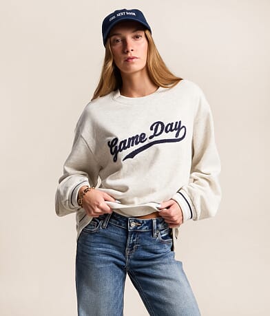 Game Day Boyfriend Pullover