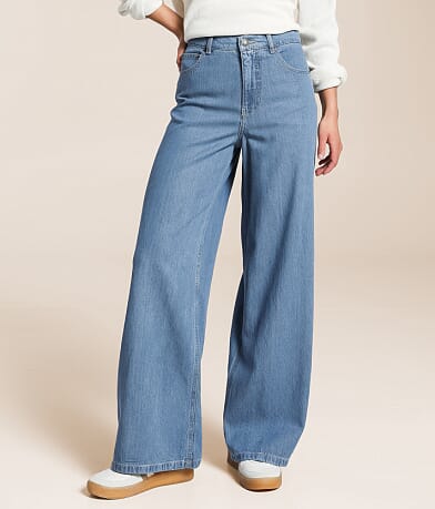 Z Supply Mia Loose Wide Leg Jean front view