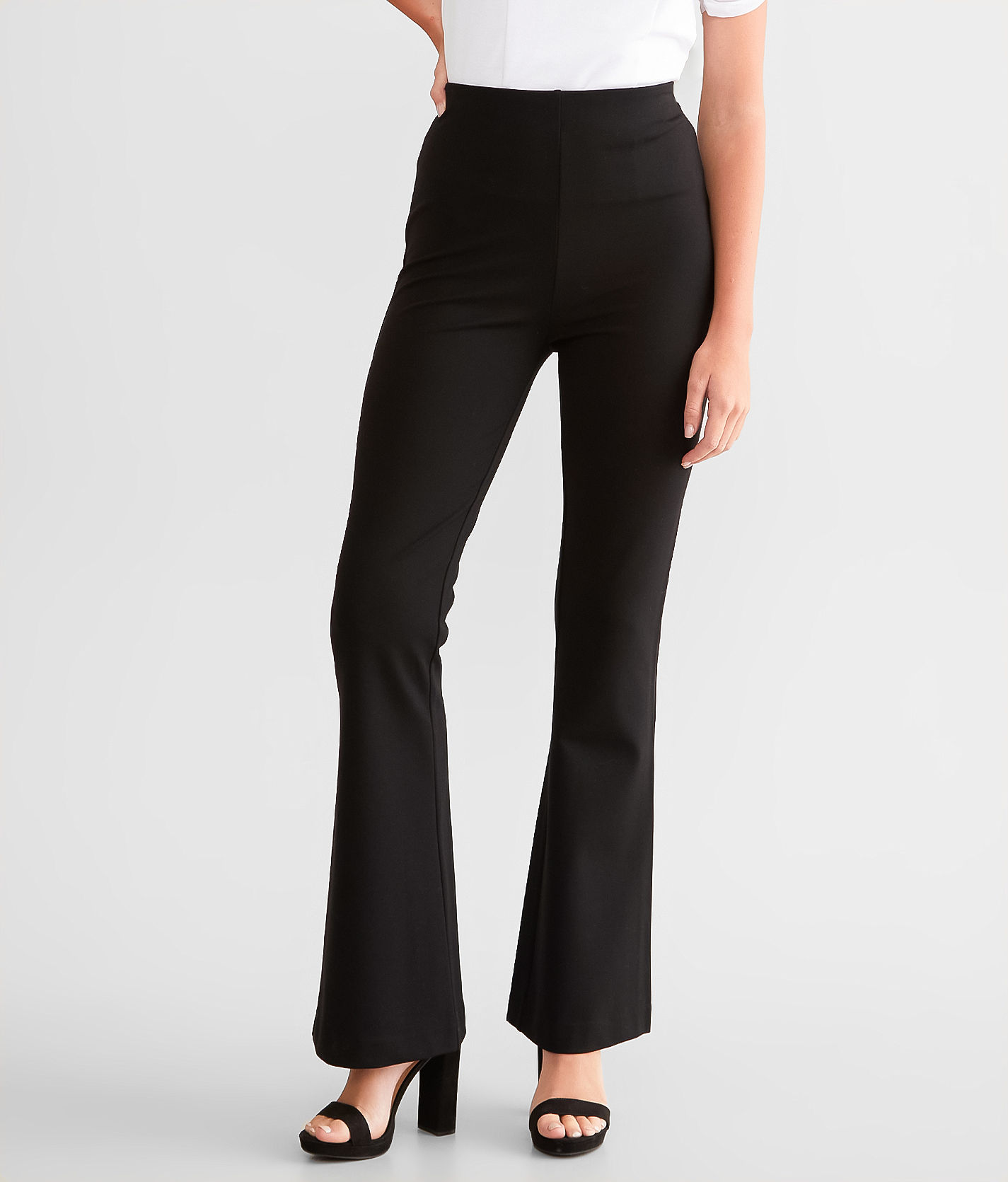 Giza Rib Flare Pant | Black