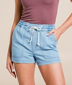Z Supply Summerland Denim Stretch Short - Women's Shorts in Light
