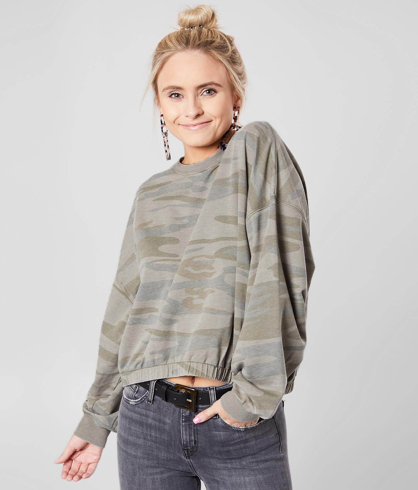 women's oversized camo sweatshirt