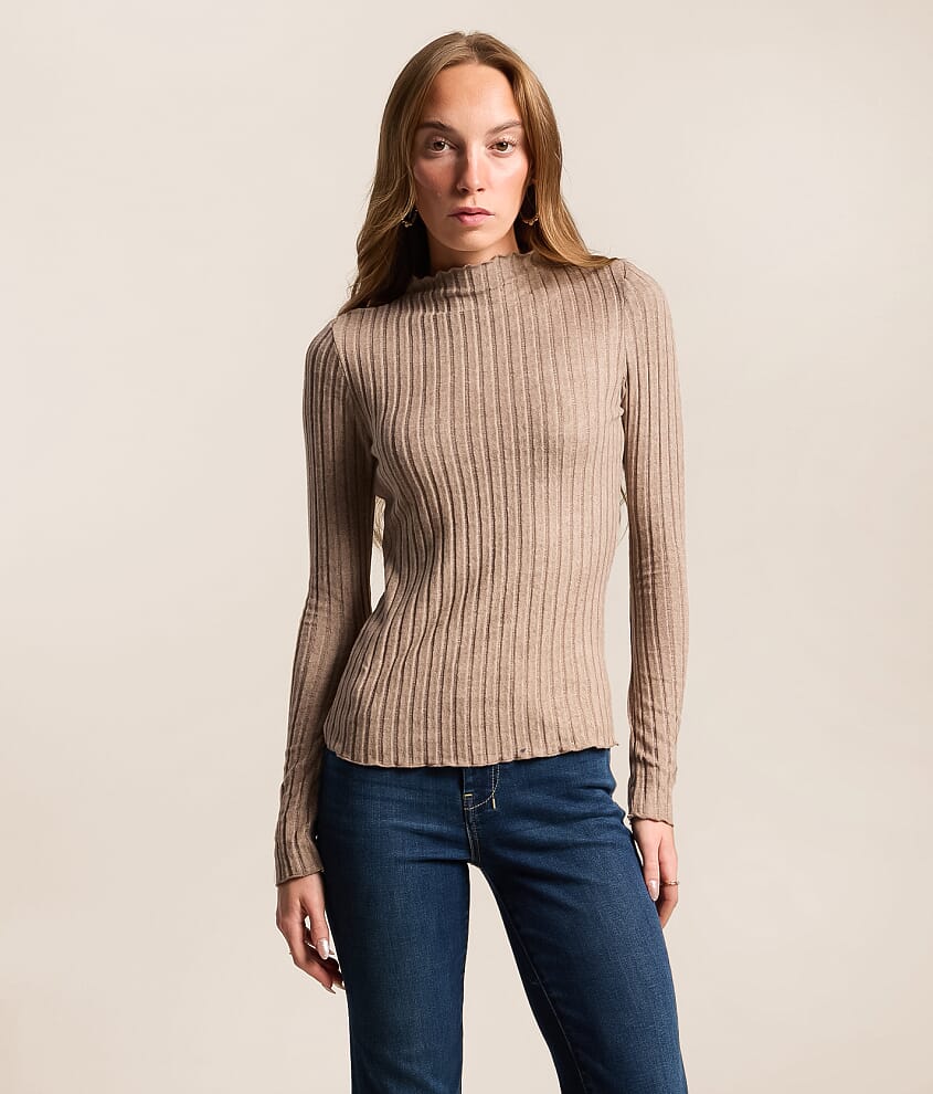 Hattie Top